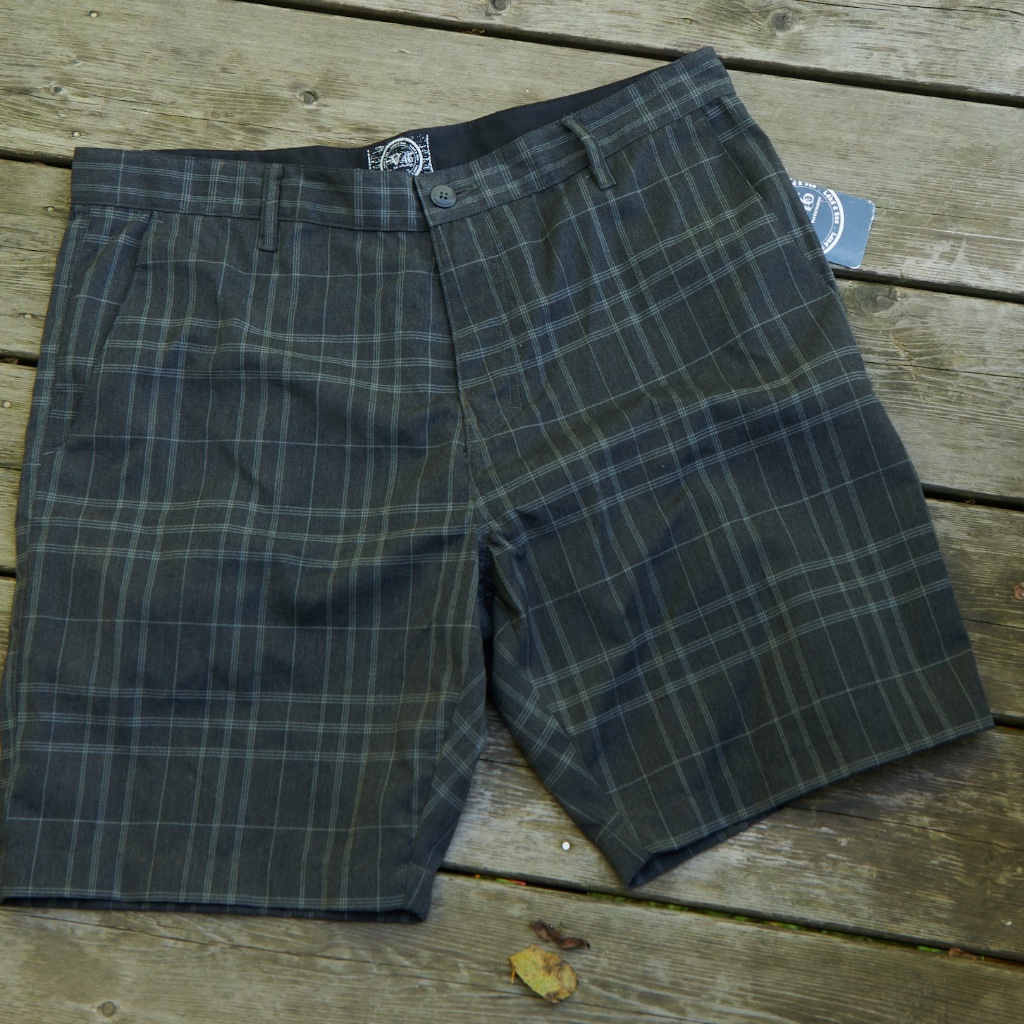 Lightweight Plaid Shorts Mens Size 36 Dark Grey